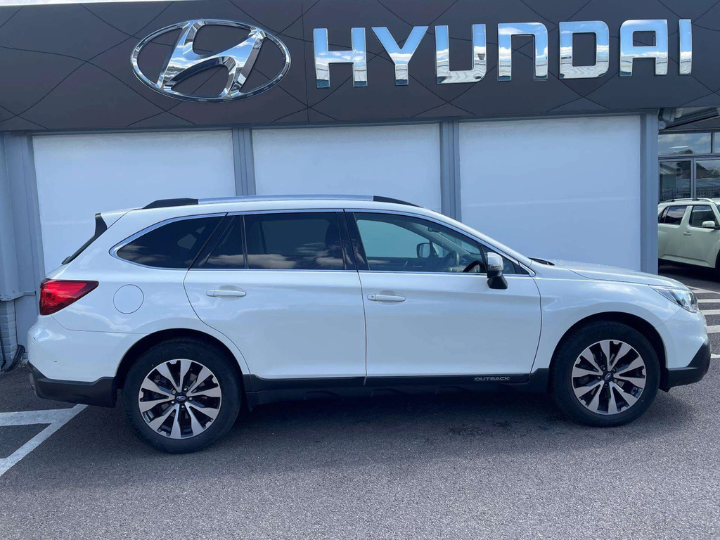 Subaru Outback Se Prem Sym Awd Cvt White #2