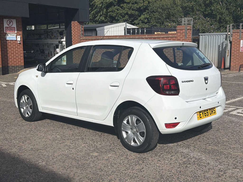 Dacia Sandero 0.9 Tce Comfort White #3
