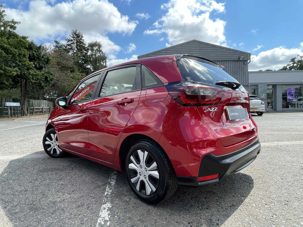Honda Jazz Elegance I-mmd Cvt Red #3