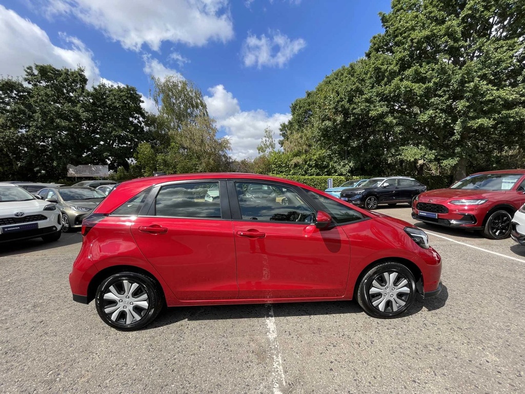 Honda Jazz Elegance I-mmd Cvt Red #5