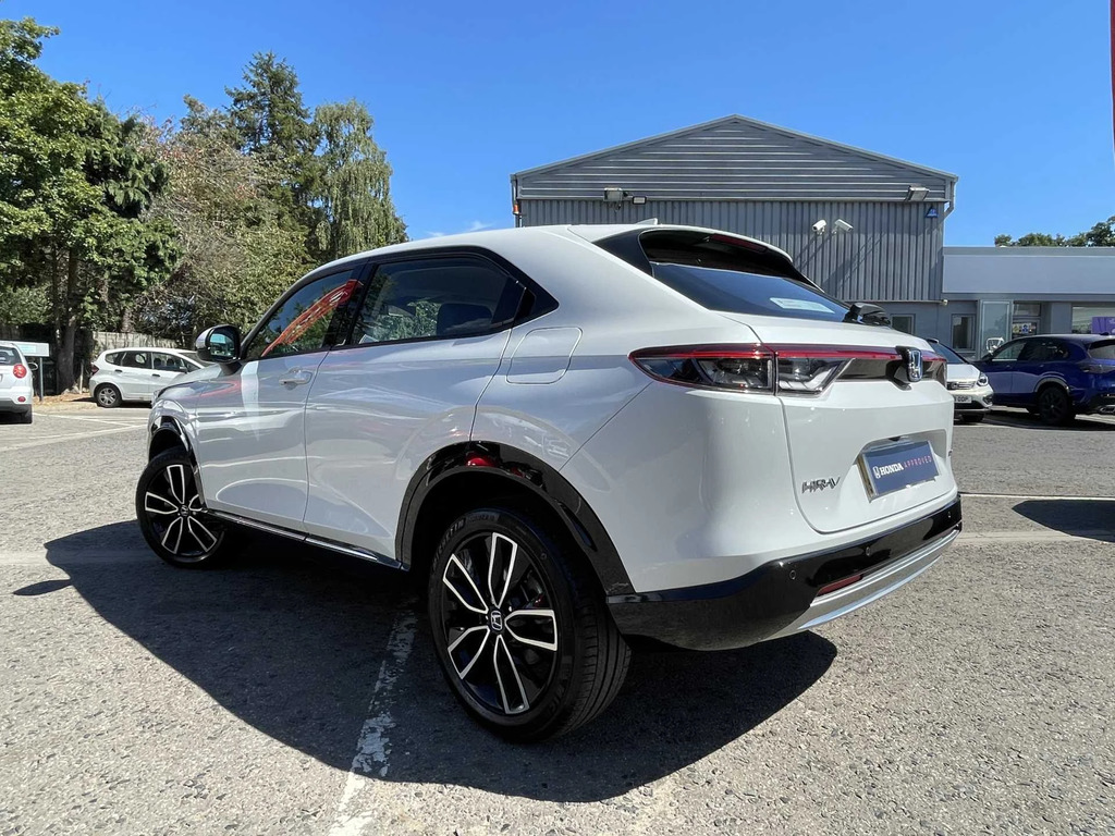 Honda Hr-V Advance I-mmd Cvt White #3