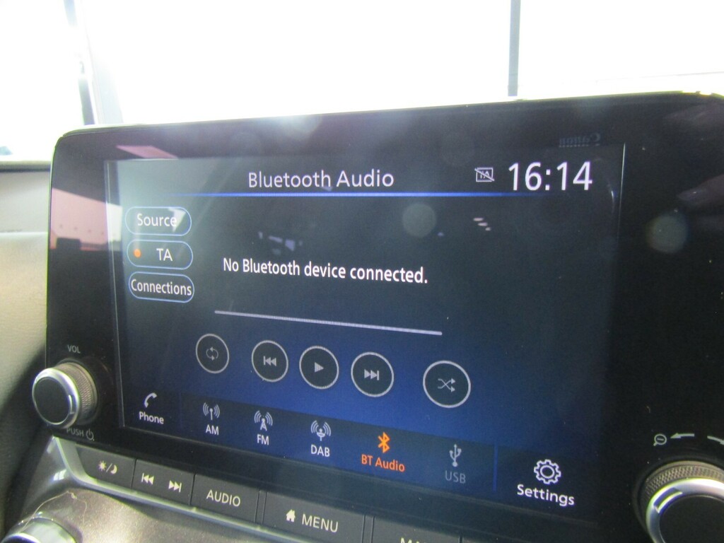Nissan Juke 1.6 N-connecta Suv Hybrid Euro 6 Silver #18