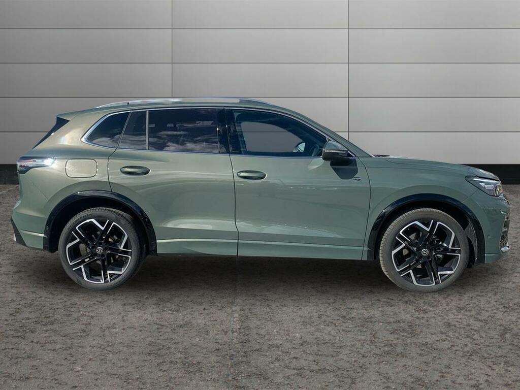 Volkswagen Tiguan 1.5 Etsi 150Ps R-line Dsg SY75WNJ Green #4
