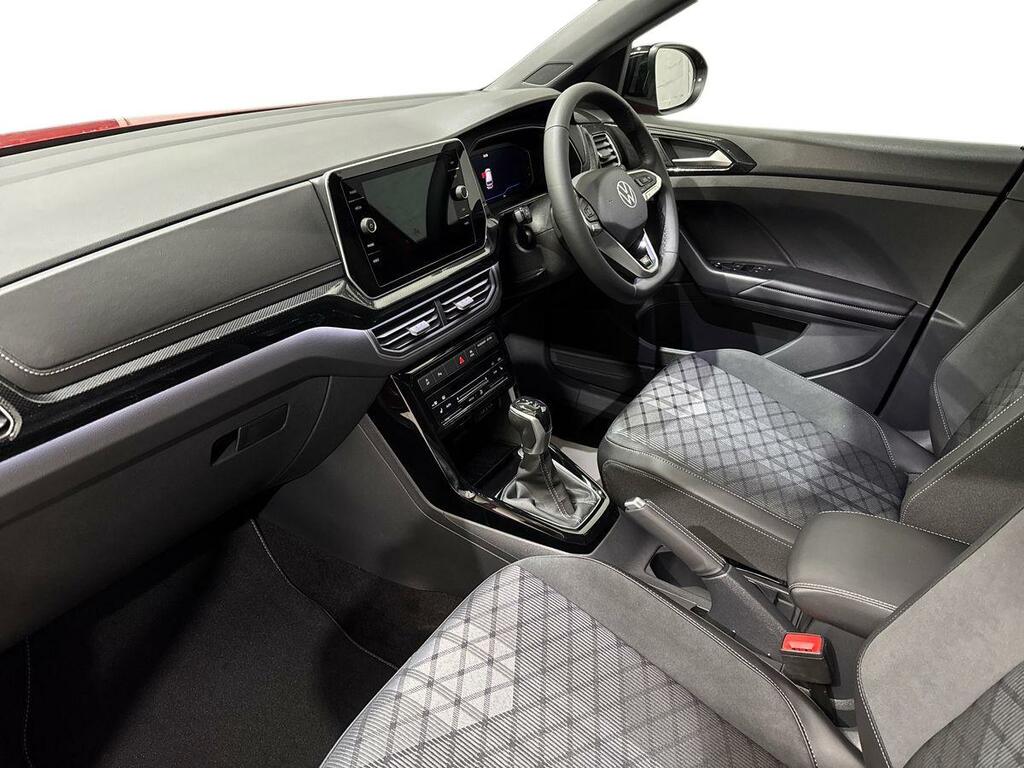 Volkswagen T-Cross 1.0 Tsi Black Edition Dsg SY26GVV Red #2