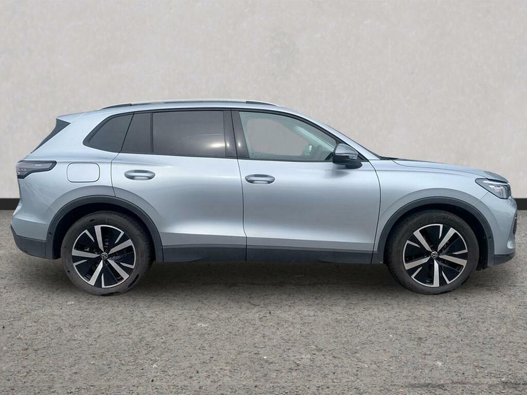 Volkswagen Tiguan 1.5 Etsi 150Ps Match Dsg SY75WPP Silver #4