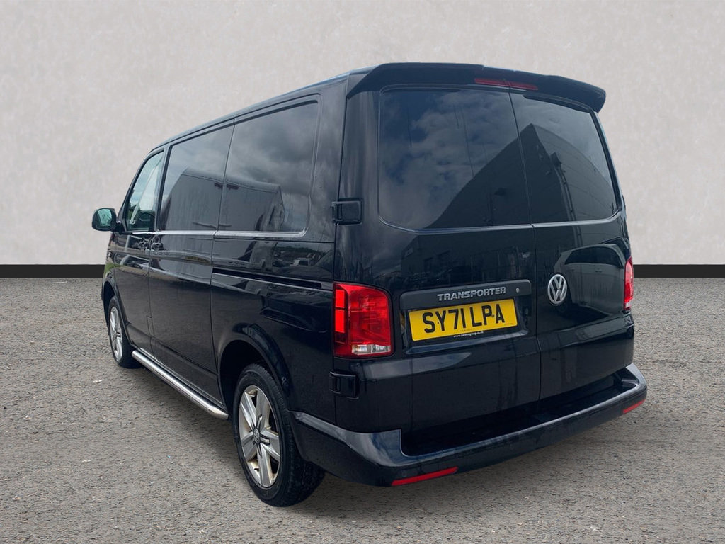 Volkswagen Transporter 2.0 Tdi 110 Highline Van Black #3