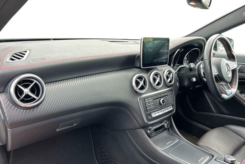 Mercedes-Benz A Class 2.1 A200d Amg Line Premium Plus 7G-dct Euro 6 S White #6