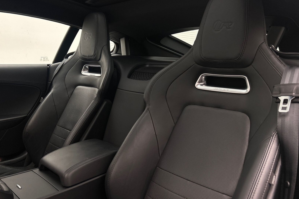 Jaguar F-Type 5.0 Supercharged V8 R Awd Grey #4