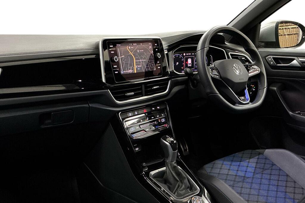 Volkswagen T-Roc 2.0 Tsi 300 4Motion R Dsg Black #2