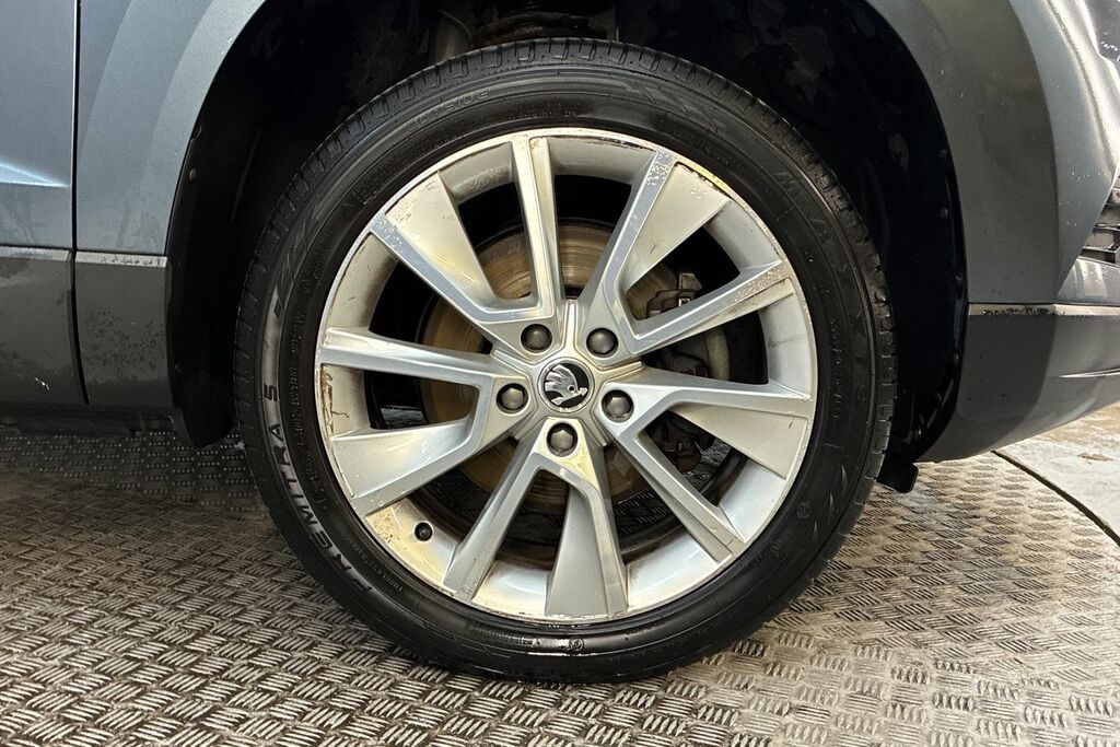 Skoda Karoq 1.0 Tsi Se L Dsg Grey #5