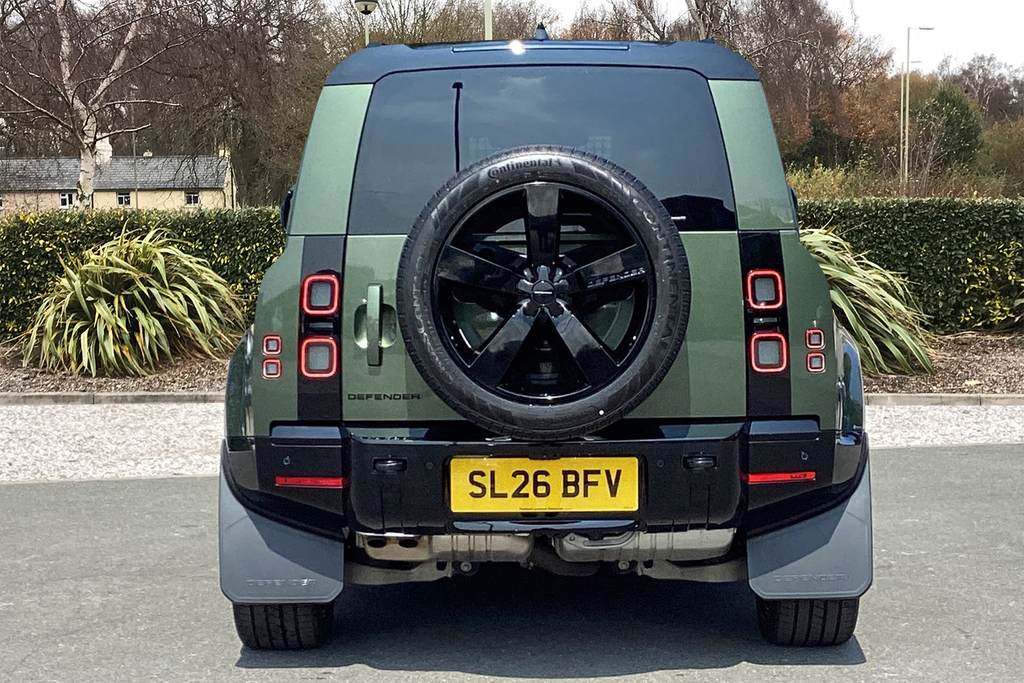 Land Rover Defender 110 D350 Hard Top X-dynamic Hse SL26BFV Green #6