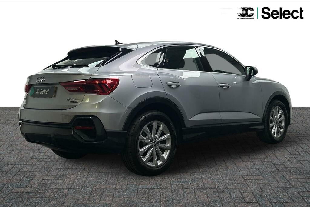 Audi Q3 2.0 Tdi 40 Sport Sportback S Tronic Quattro Euro 6 SY70XMA Silver #2