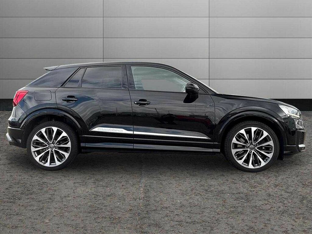 Audi SQ2 Black Edition Tfsi 300 Ps S Tronic Black #4