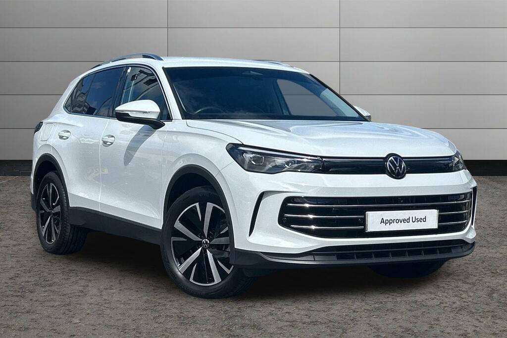 Volkswagen Tiguan 1.5 Etsi 150 Elegance Dsg White
