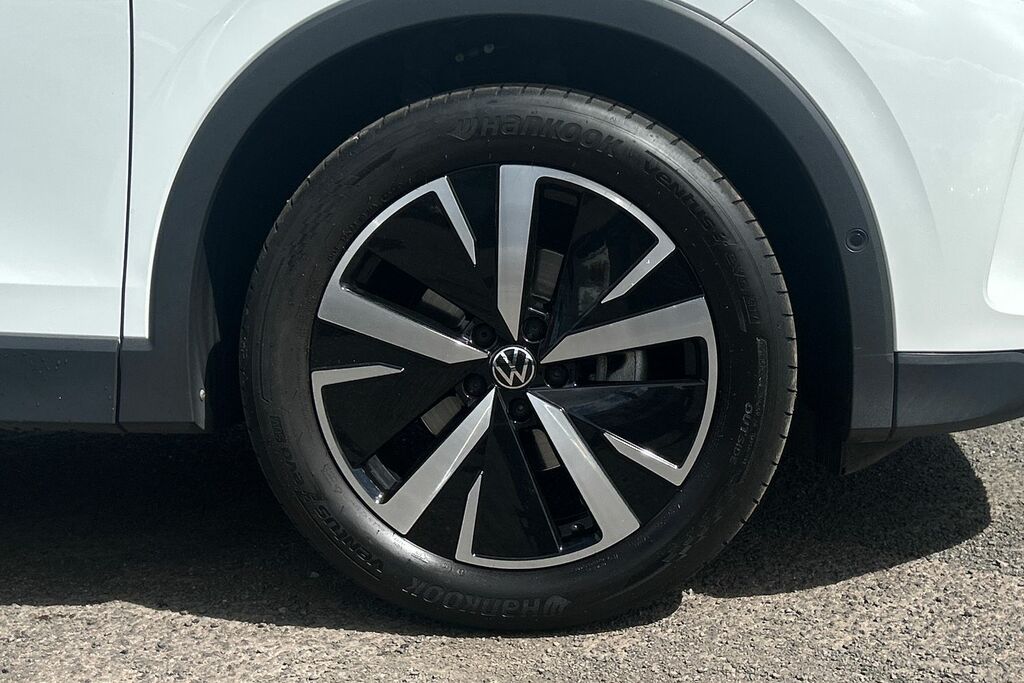 Volkswagen Tiguan 1.5 Etsi 150 Elegance Dsg White #5
