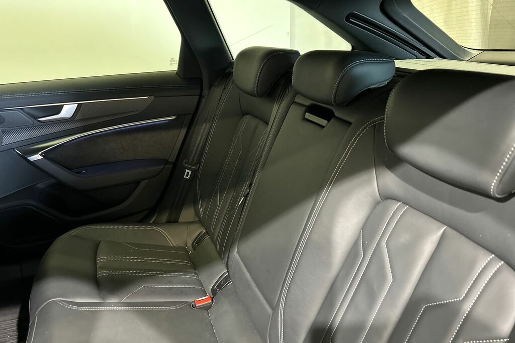 Audi A6 Avant Black Edition Blue #9
