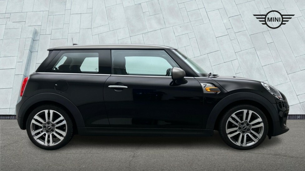 Mini Hatch 3-Door Cooper Seven Edition SH66URZ Black #3