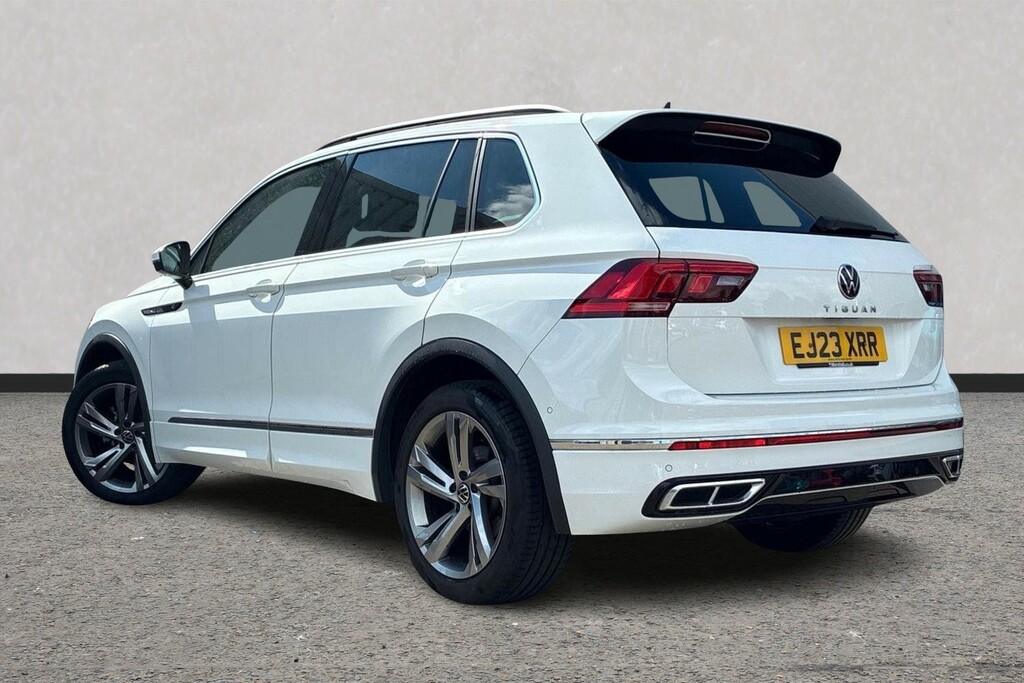 Volkswagen Tiguan 1.5 Tsi 150 R-line Edition Dsg EJ23XRR White #3