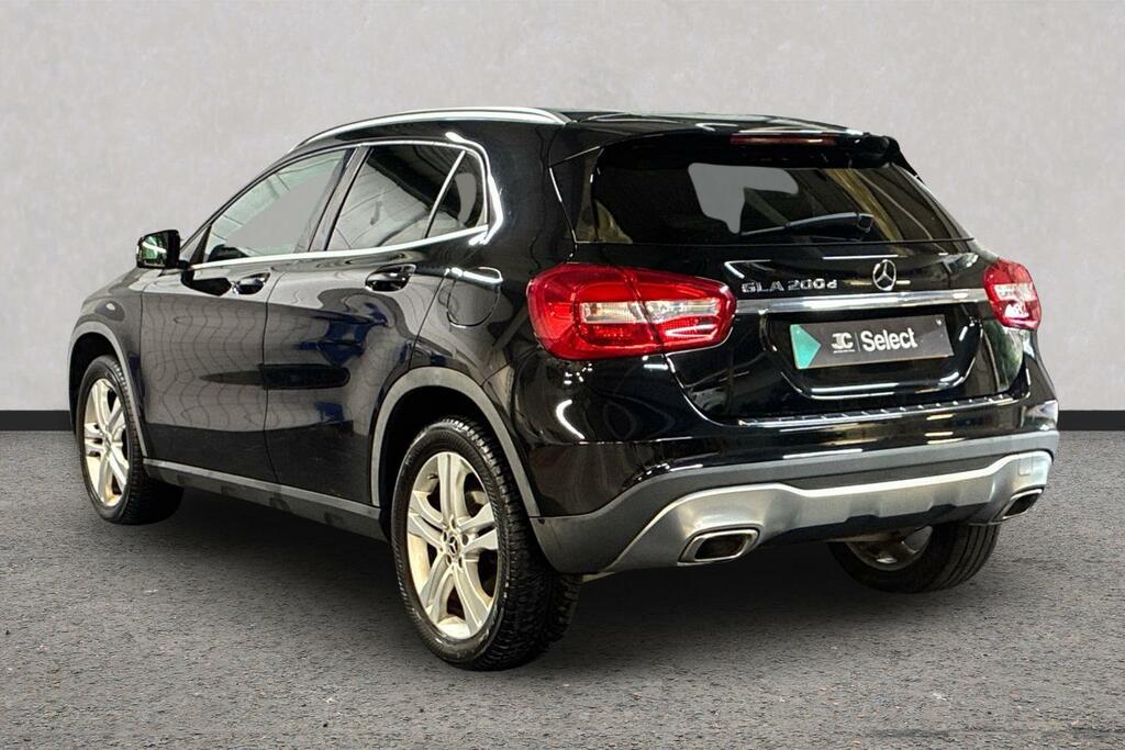 Mercedes-Benz GLA Class 2.1 Gla200d Sport Euro 6 Ss Black #4
