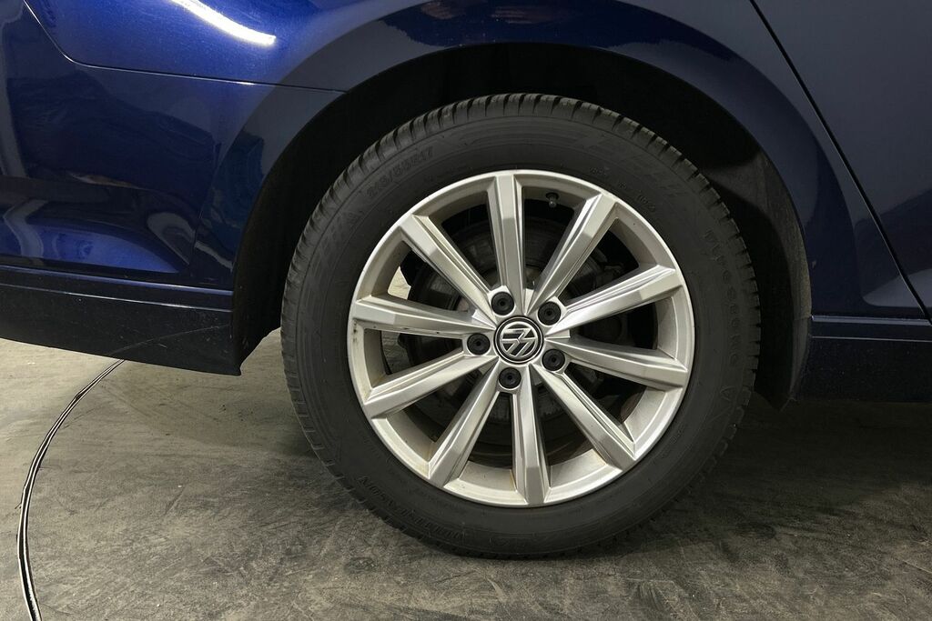 Volkswagen Passat 2.0 Tdi Se Business Blue #5