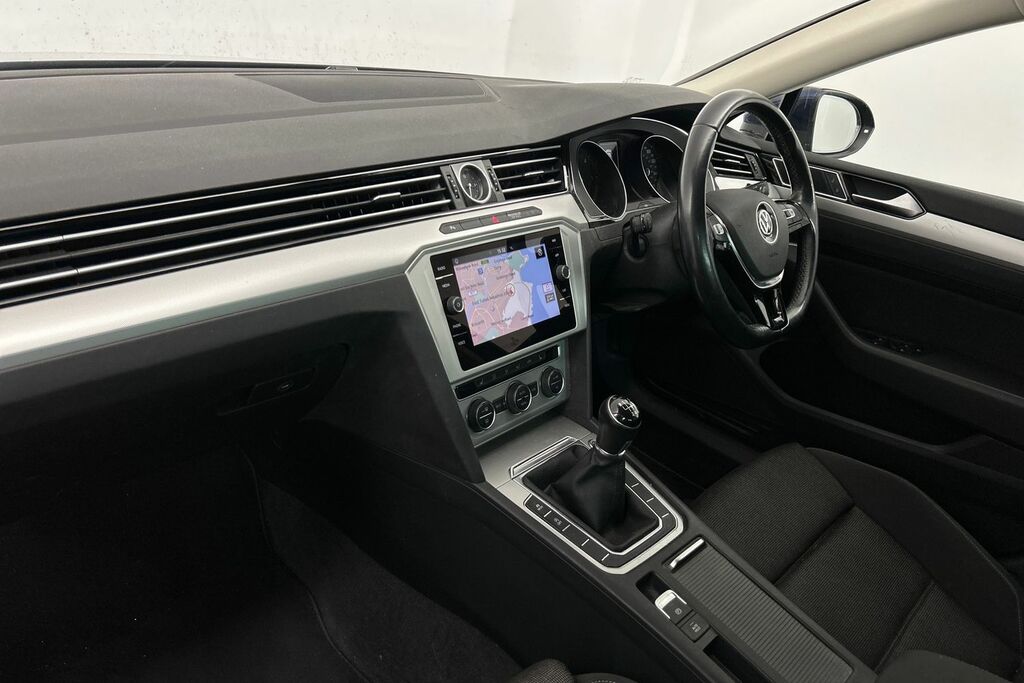 Volkswagen Passat 2.0 Tdi Se Business Blue #2