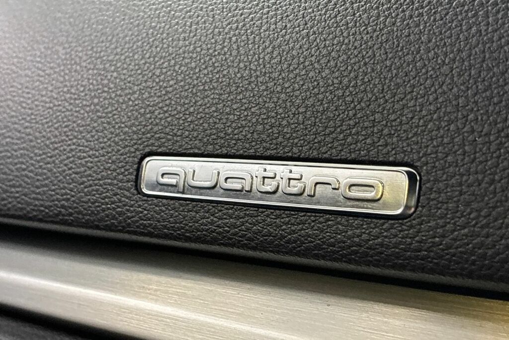Audi S3 Tfsi 300 Quattro Black Edition S Tronic Yellow #23