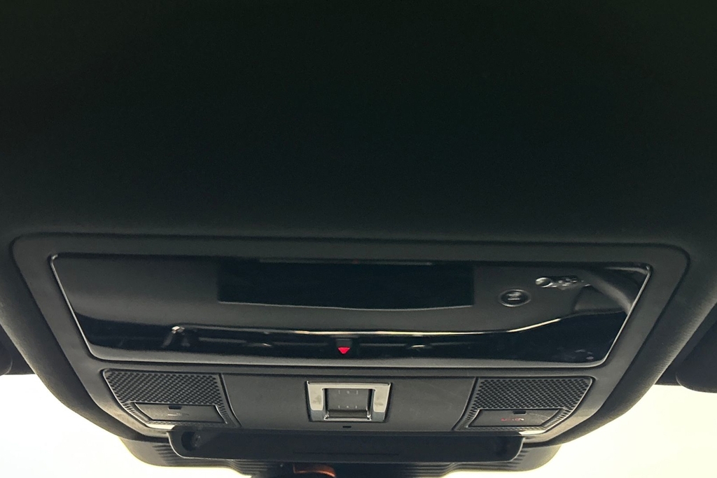 Land Rover Range Rover Evoque 1.5 P270e Black #23