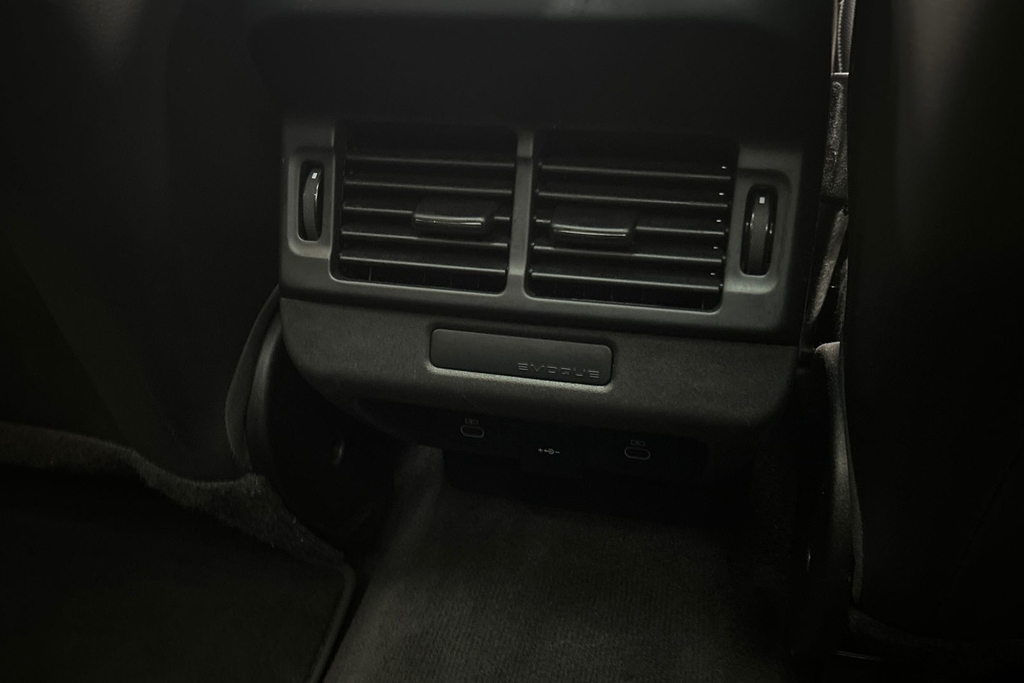 Land Rover Range Rover Evoque 1.5 P270e Black #18