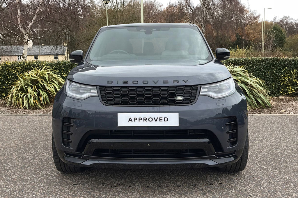 Land Rover Discovery 2.0 D200 Dynamic Se 5 Seat 2024 Black #7