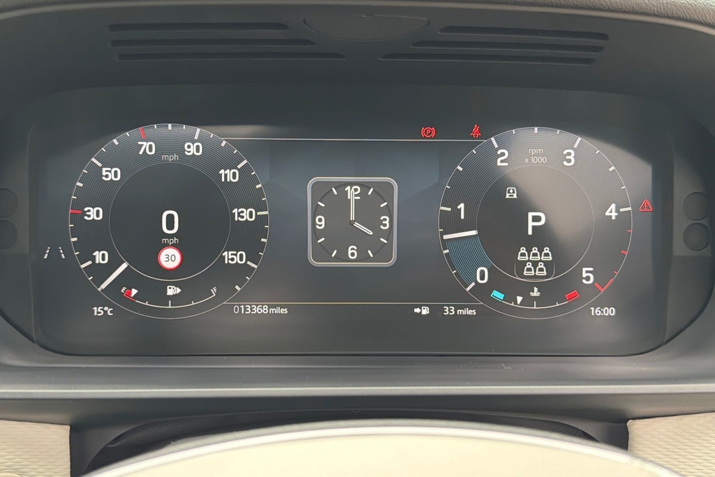 Land Rover Discovery 2.0 D200 Dynamic Se 5 Seat 2024 Black #16