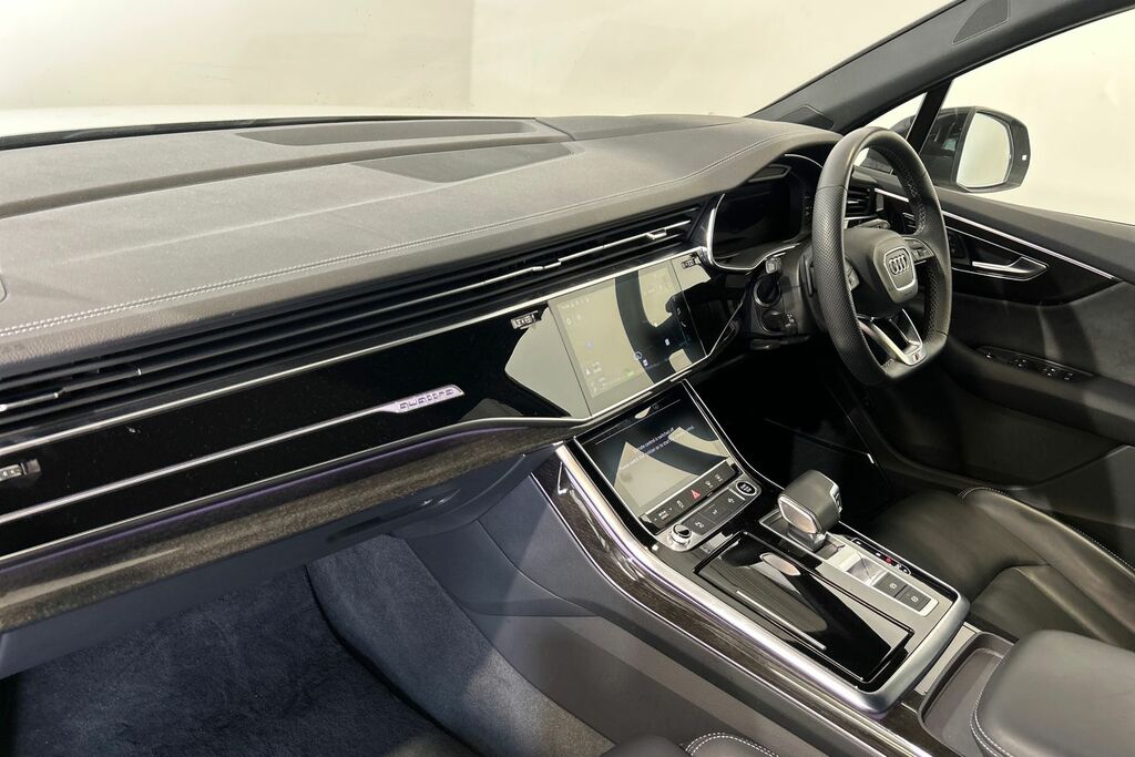 Audi Q7 My23.5 Black Edition 50 Tdi Quattro 286 Ps Tiptron White #2