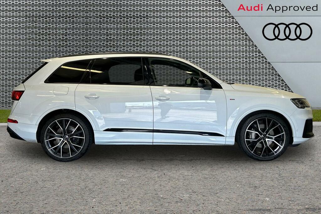 Audi Q7 My23.5 Black Edition 50 Tdi Quattro 286 Ps Tiptron White #4