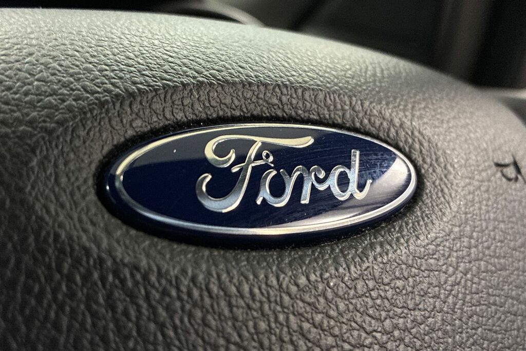 Ford Kuga Ford Kuga 1.5 Kuga St-line Grey #27