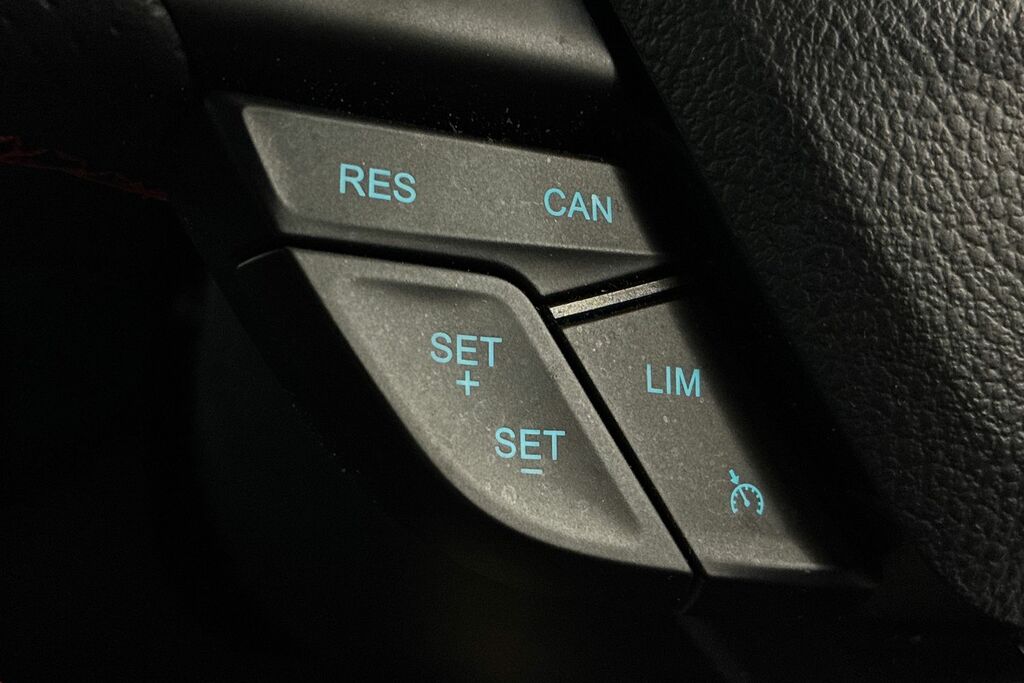 Ford Kuga Ford Kuga 1.5 Kuga St-line Grey #26
