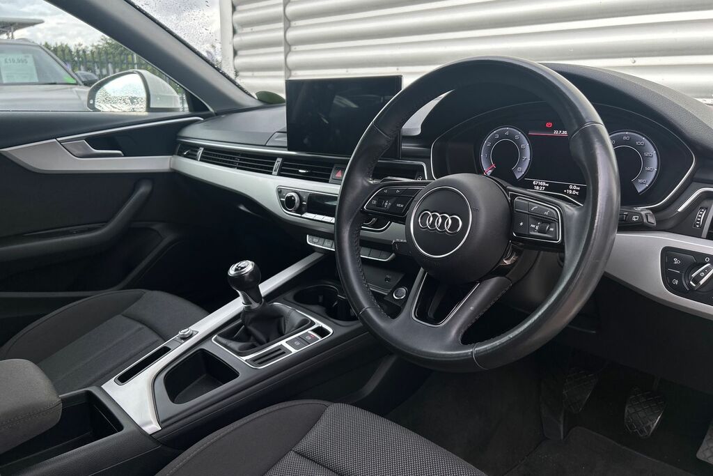 Audi A4 Avant Avant Technik 35 Tfsi 150 Ps 6-Speed White #6
