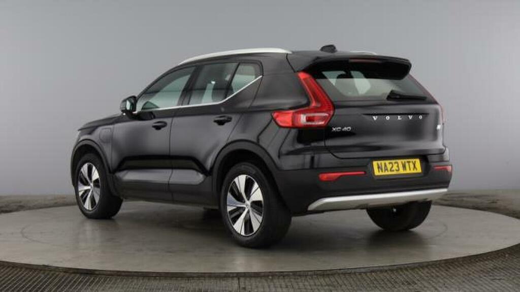 Volvo XC40 1.5 T4 Recharge Phev Core Bright Black #3