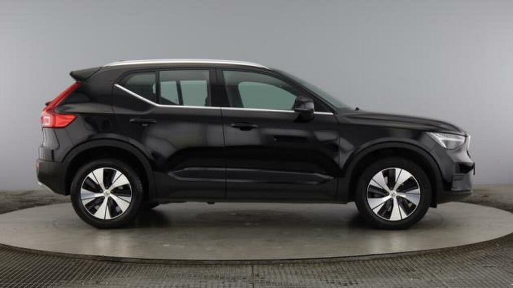 Volvo XC40 1.5 T4 Recharge Phev Core Bright Black #2