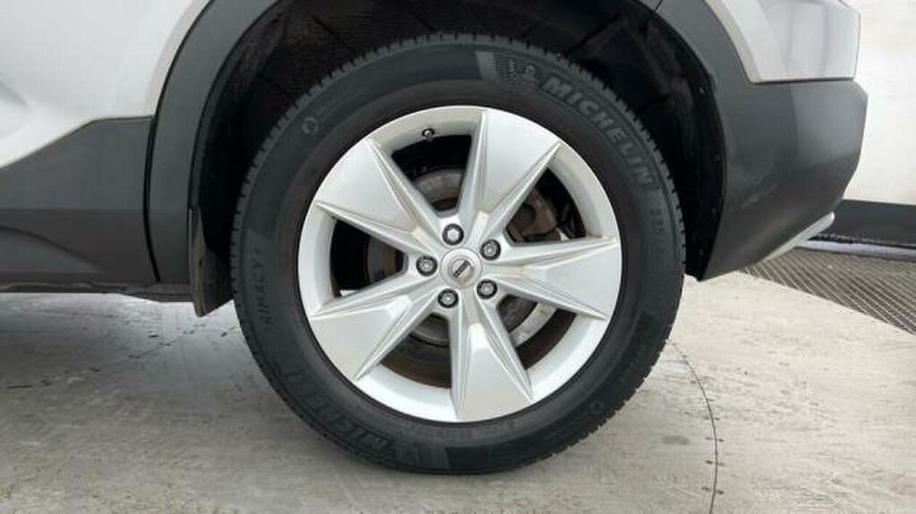 Volvo XC40 2.0 B3p Core Silver #4