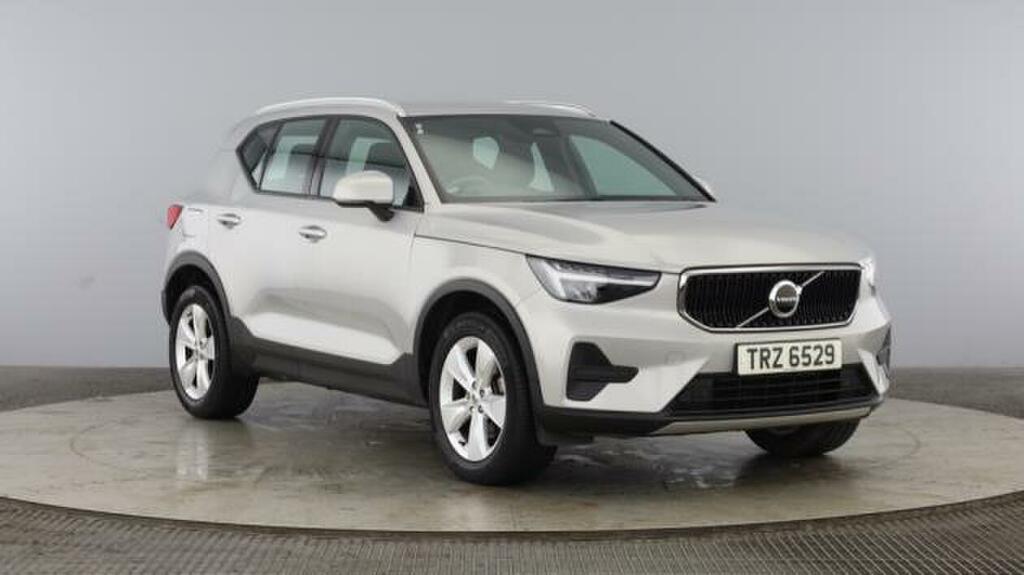 Volvo XC40 2.0 B3p Core Silver