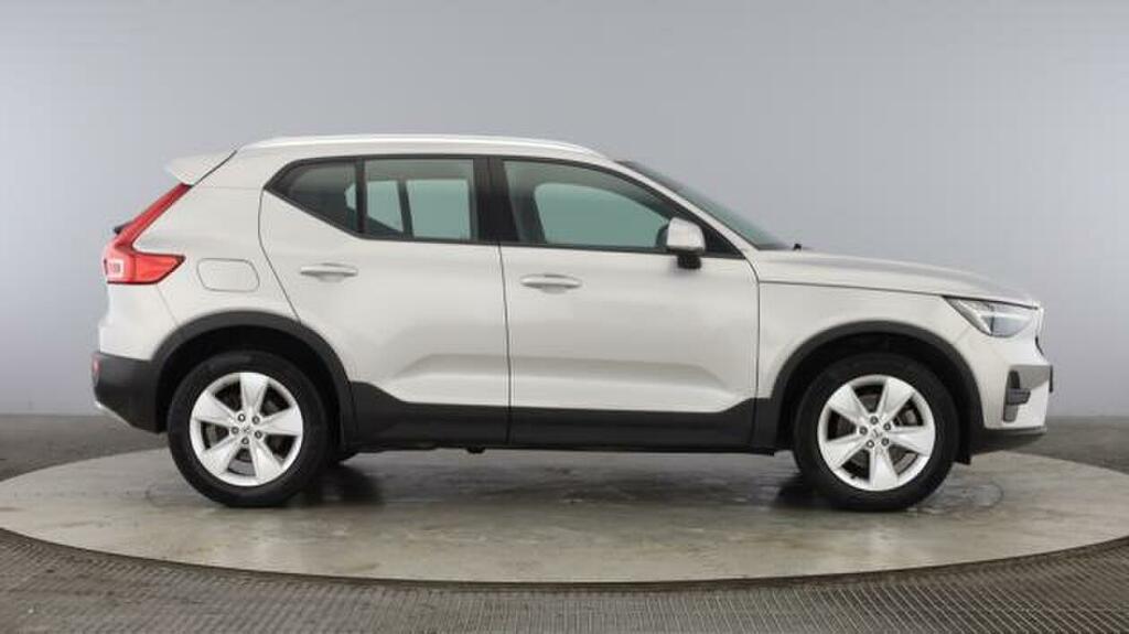Volvo XC40 2.0 B3p Core Silver #2