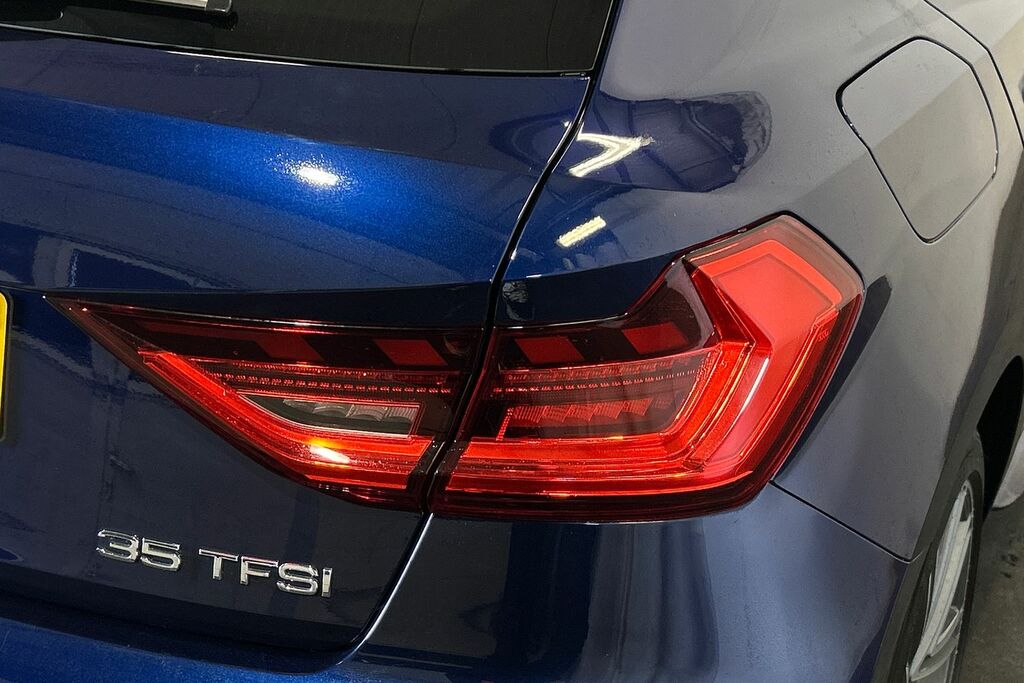 Audi A1 30 Tfsi Sport S Tronic 2024 Black #19