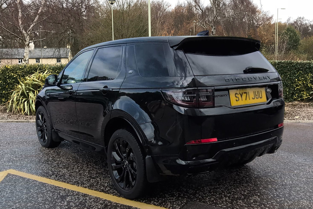 Land Rover Discovery Sport D200 R-dynamic Se Black #2