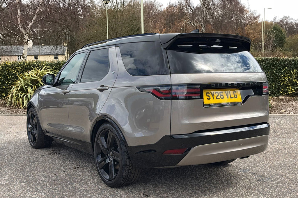 Land Rover Discovery D350 Dynamic Hse Commercial Brown #2