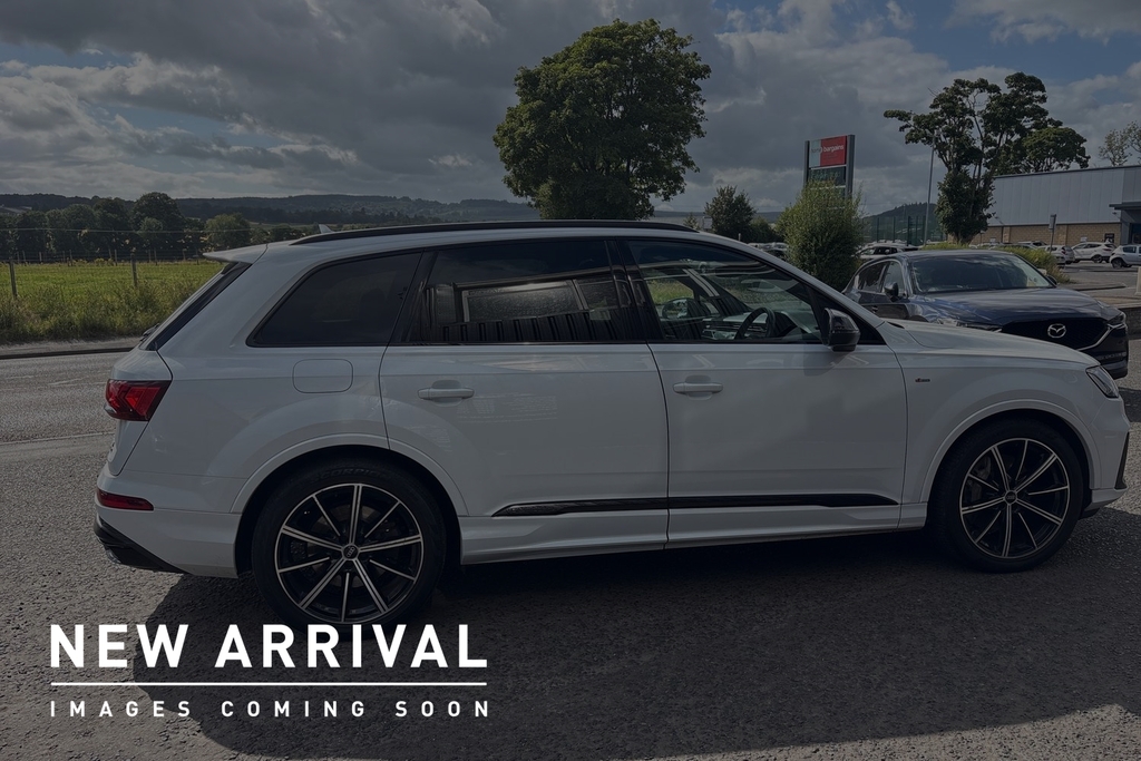 Audi Q7 3.0 Tfsi V6 55 Black Edition Tiptronic Quattro Eur White #4