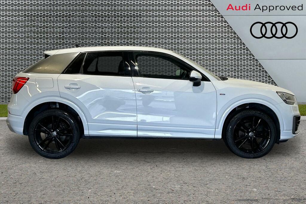 Audi Q2 S Line 35 Tfsi 150 Ps 6-Speed White #4