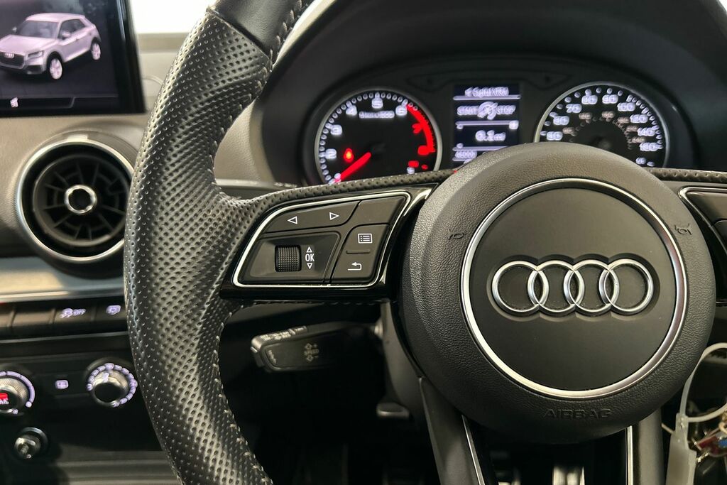 Audi Q2 1.5 Tfsi Cod 35 S Line Suv S Tronic Eur Black #14
