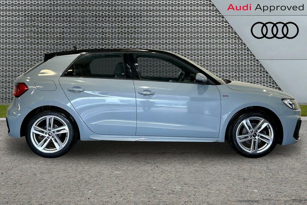 Audi A1 1.0 Tfsi 30 Black Edition Sportback Man Grey #4