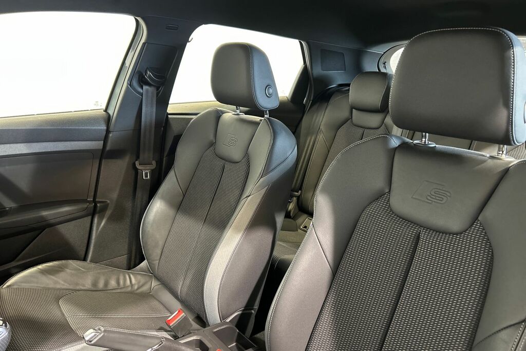 Audi A1 1.0 Tfsi 30 Black Edition Sportback Man Grey #16