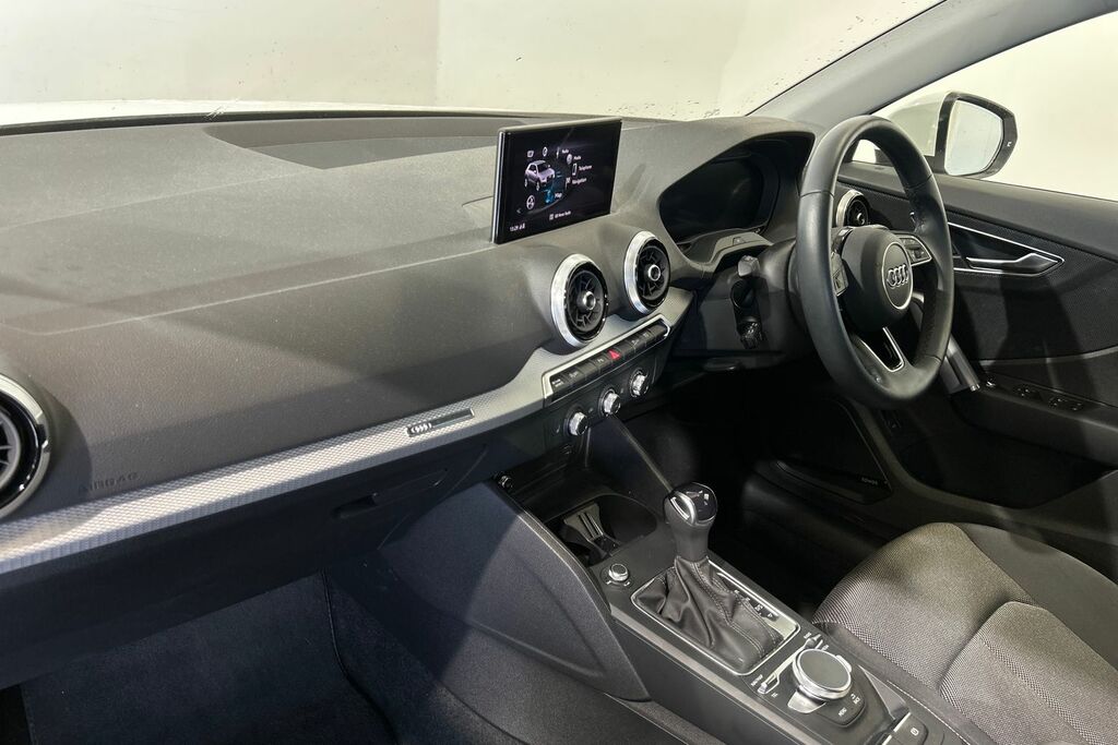 Audi Q2 Sport 35 Tfsi 150 Ps S Tronic White #2