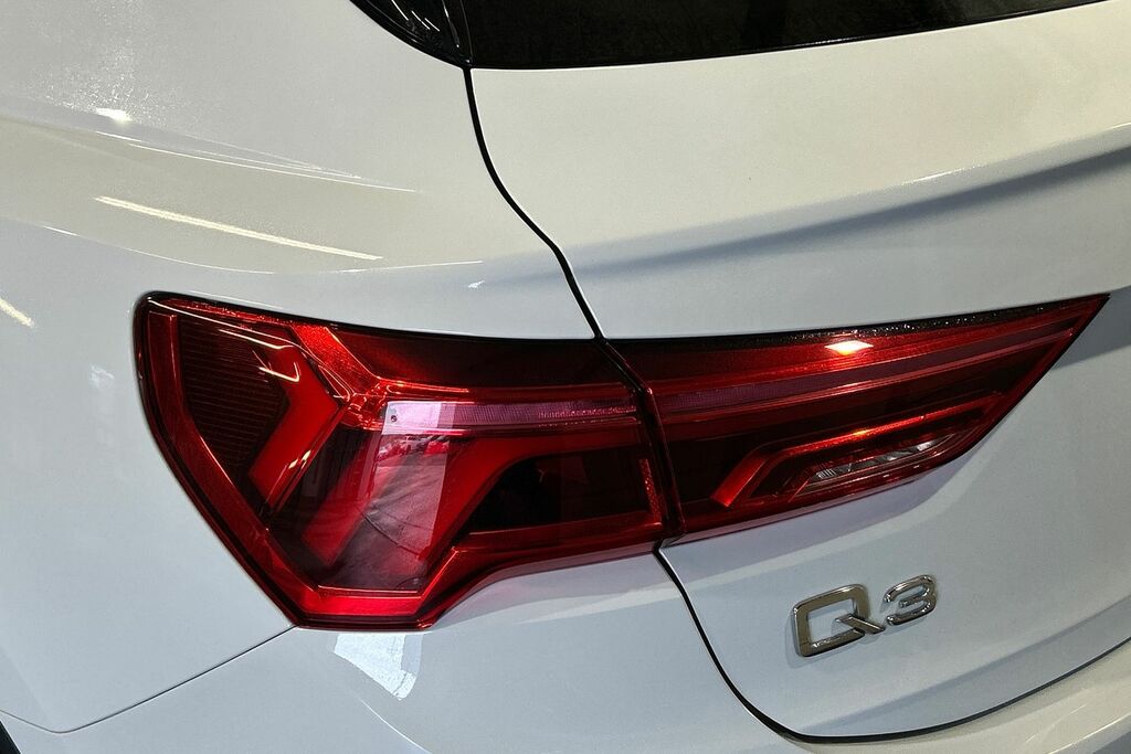 Audi Q3 40 Tfsi Quattro S Line S Tronic Black #19